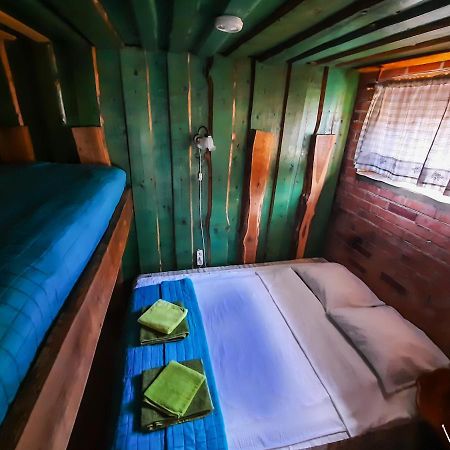 Rusnietis Guest House Ngoại thất bức ảnh